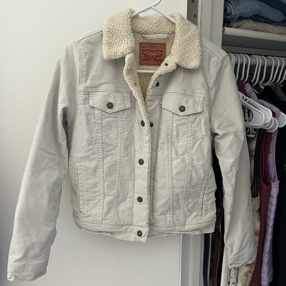 Levi's Women's Off-White Sherpa Jean Jacket